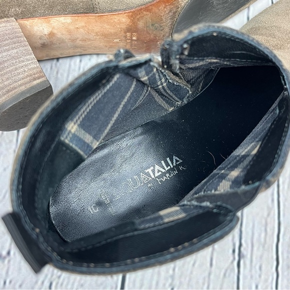 Aquatalia Famous Suede Ankle Boots Block Heel Booties Brown Sz 10 - Picture 7 of 16